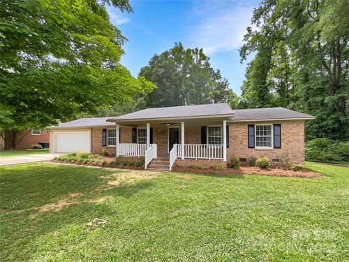 1121 Meadow Drive, Lancaster, SC, 29720 | Card Image