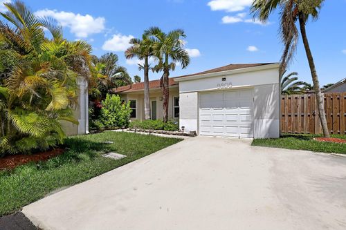 9805 Sw 222nd Ter, Cutler Bay, FL, 33190-1520 | Card Image