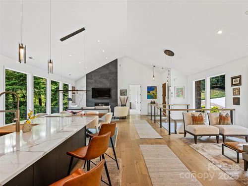 23 Haverhill Ct, Flat Rock, NC, 28731-1420 | Card Image