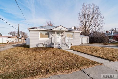 161 E Elm St, Shelley, ID, 83274-1312 | Card Image