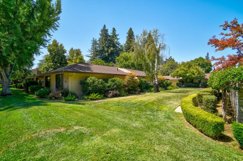 1262 Commons Drive, Sacramento, CA, 95825 | Card Image