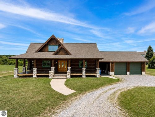 4311 Carolane, Kingsley, MI, 49649-8702 | Card Image