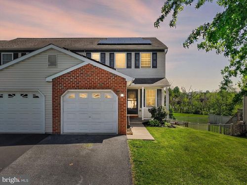17 Grasshopper Ct, MYERSTOWN, PA, 17067-3168 | Card Image