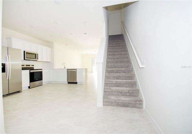 2550 Winsome Way, Townhouse with 3 bedrooms, 3 bathrooms and null parking in DAVENPORT FL | Image 5