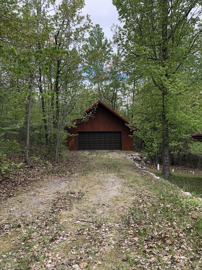 Garage.jpg | Image 4