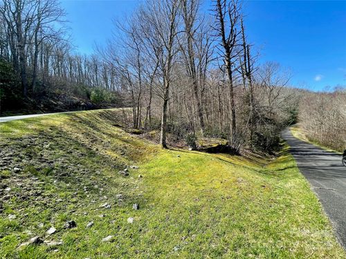 125-125 Stone Ledge Ln, Blowing Rock, NC, 28605 | Card Image