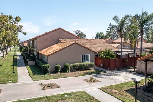 10546 Royal Oak Way, Stanton, CA, 90680-2320 | Card Image