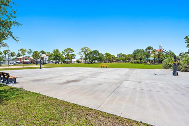 6238 Dania St, House other with 3 bedrooms, 2 bathrooms and null parking in Jupiter FL | Image 30