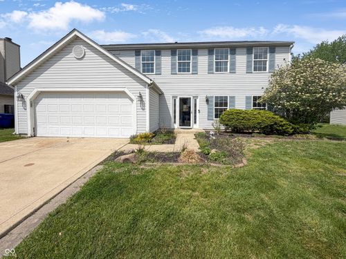 10142 Sandcherry Ln, Indianapolis, IN, 46236-6336 | Card Image