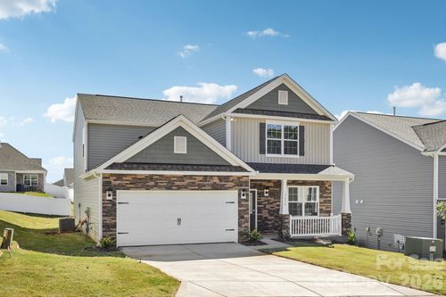 220 Hyder Ridge Rd, Asheville, NC, 28804-0256 | Card Image