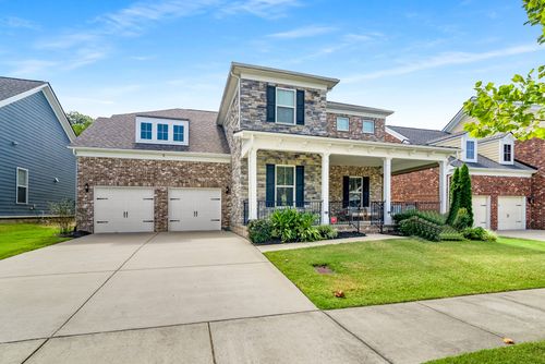 1055 Amelia Park Dr, Franklin, TN, 37067-2551 | Card Image