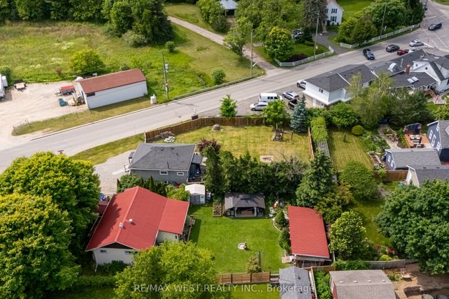 31 Beaver St, House other with 3 bedrooms, 2 bathrooms and 8 parking in Glen Williams ON | Image 32