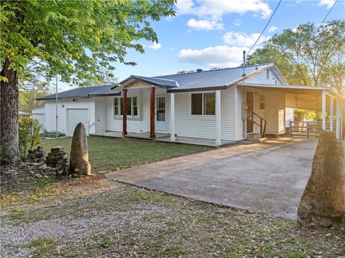 321 Blackwell Rd E, Diamond City, AR, 72644 | Card Image