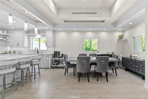 1594 Trenton Ave, Glendale, CA, 91206-2723 | Card Image