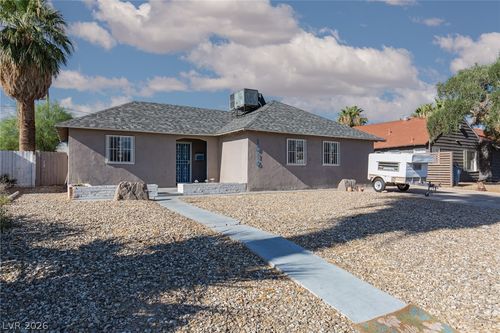 1016 Sweeney Ave, Las Vegas, NV, 89104-1660 | Card Image
