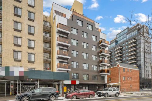 6b-146 35th Ave, Flushing, NY, 11354-3737 | Card Image