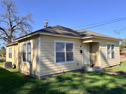 500 W Third St, Brenham, TX, 77833-4027 | Card Image