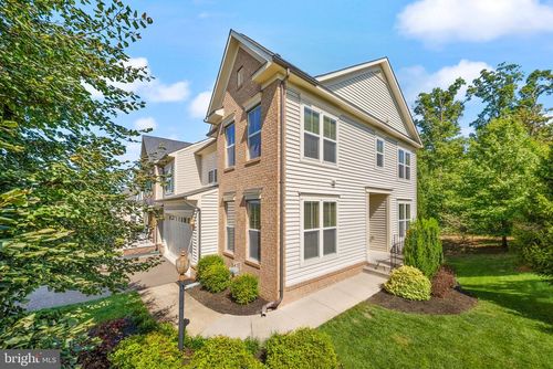 11974 Lake Baldwin Dr, BRISTOW, VA, 20136-6145 | Card Image