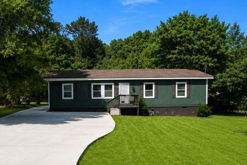384 Ronthor Dr, Social Circle, GA, 30025-2870 | Card Image