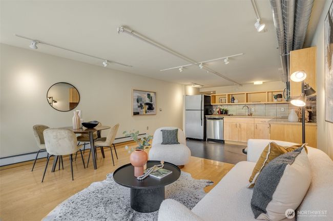 APT-208 - 2015 Terry Ave, Condo with 1 bedrooms, 1 bathrooms and 1 parking in Seattle WA | Image 7