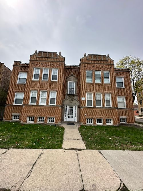 1-5735 W Wellington Avenue, Chicago, IL, 60634 | Card Image