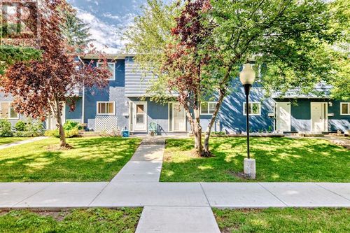 251 90 Ave Se, Calgary, AB, T2J0A4 | Card Image