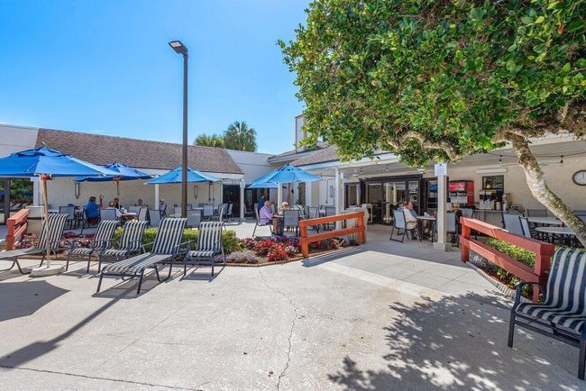 204 - 10092 Cedar Point 204 Boulevard, Condo with 2 bedrooms, 2 bathrooms and null parking in Boynton Beach FL | Image 124