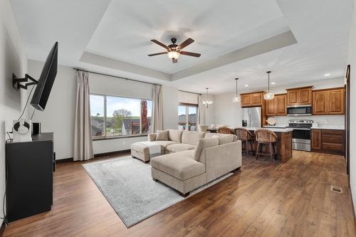 6442 Burr Oak Ln, Eau Claire, WI, 54703-1115 | Card Image