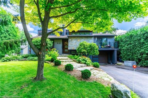 173 Cayuga Ave, Ancaster, ON, L9G3B3 | Card Image