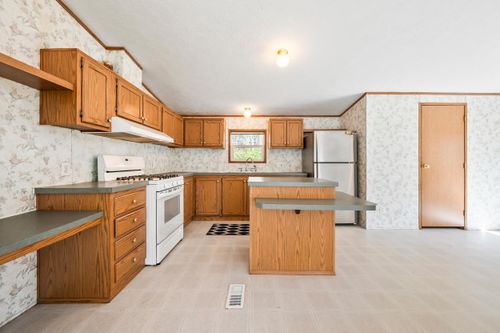 26 Firelite Road, Conway, NH, 03818 | Card Image