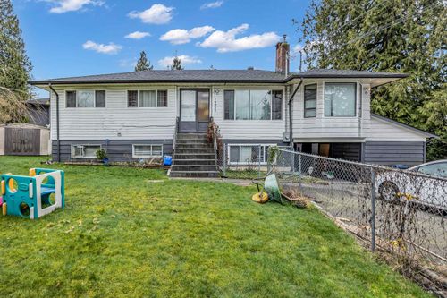 14920 Kew Dr, Surrey, BC, V3R4Y2 | Card Image