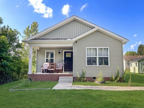 207 Dorris Ave, Springfield, TN, 37172-4083 | Card Image