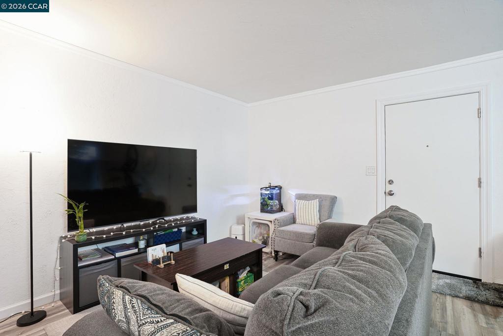 Residential in Pleasant Hill 4