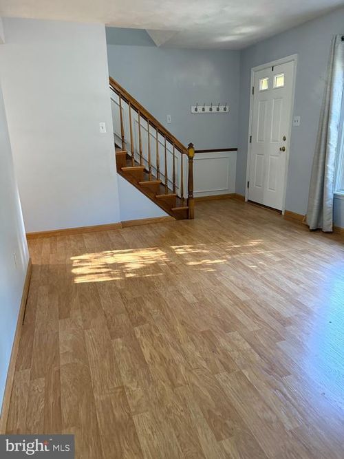 36 Roboda Blvd, ROYERSFORD, PA, 19468-2958 | Card Image