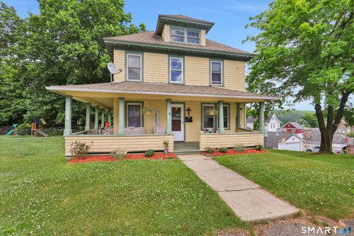 7 Brendan St, Stafford Springs, CT, 06076-1103 | Card Image