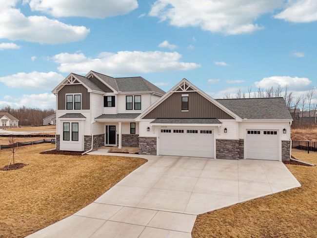 N75W17799 Woody Lane, House other with 4 bedrooms, 2 bathrooms and null parking in Menomonee Falls WI | Image 45