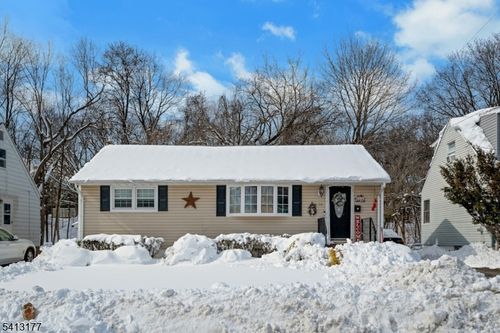 38 Post Ln, Riverdale, NJ, 07457-1108 | Card Image