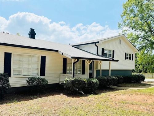 1372 Bennett Rd, Grayson, GA, 30017-1055 | Card Image