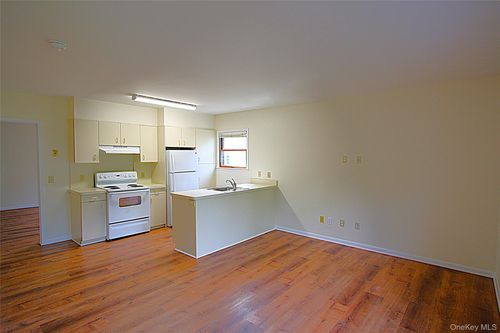 2-3115 Albany Post Road, Cortlandt, NY, 10511 | Card Image