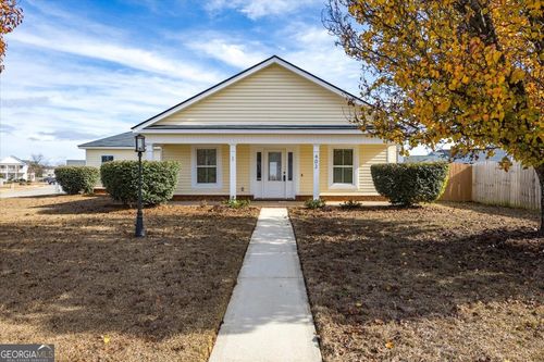 402 Latham Dr, Warner Robins, GA, 31088-2129 | Card Image