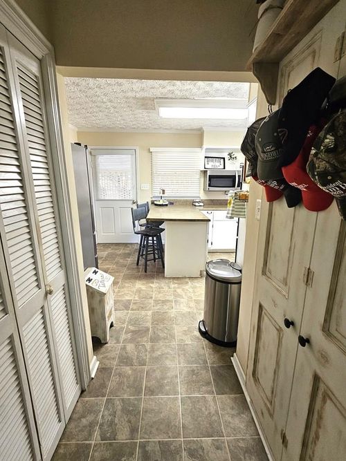 1853 Us Highway 441 N, Dublin, GA, 31021-3212 | Card Image