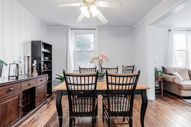 58 Main St N, House attached with 3 bedrooms, 1 bathrooms and 2 parking in Newmarket ON | Image 12