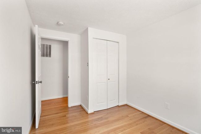 2280 Cocquina Dr, House other with 5 bedrooms, 2 bathrooms and null parking in RESTON VA | Image 27