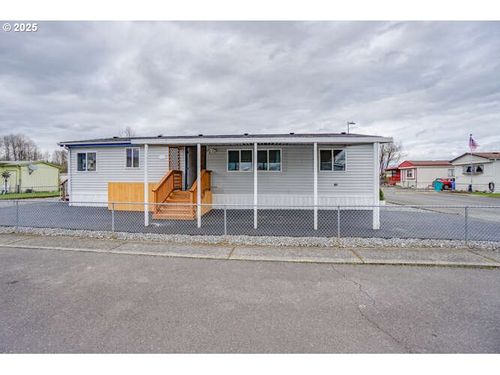 812-300 Sw 7th Ave, Battle Ground, WA, 98604-8429 | Card Image
