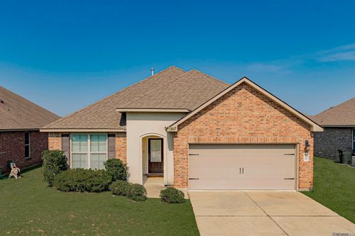 21349 Hayfield Dr, Zachary, LA, 70791-7022 | Card Image