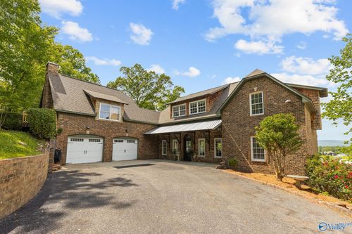 825 Dogwood Ln, Ashville, AL, 35953-4020 | Card Image