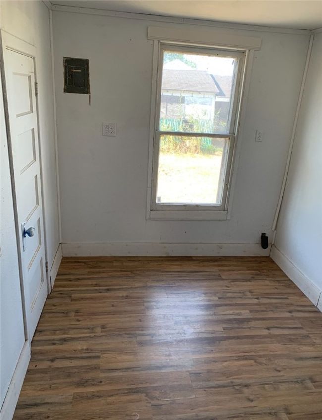 225 E Main St, House other with 3 bedrooms, 2 bathrooms and null parking in Bishop TX | Image 17