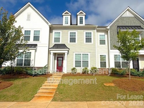 15708 Country House St, Charlotte, NC, 28273-7496 | Card Image
