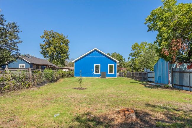 2608 Cleveland Ave, House other with 3 bedrooms, 2 bathrooms and null parking in Waco TX | Image 28