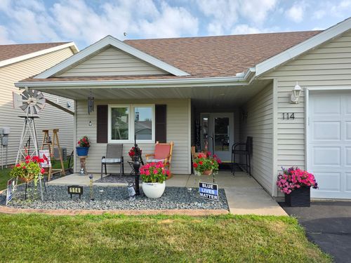 114 6th Ave Ne, Elgin, MN, 55932-9508 | Card Image